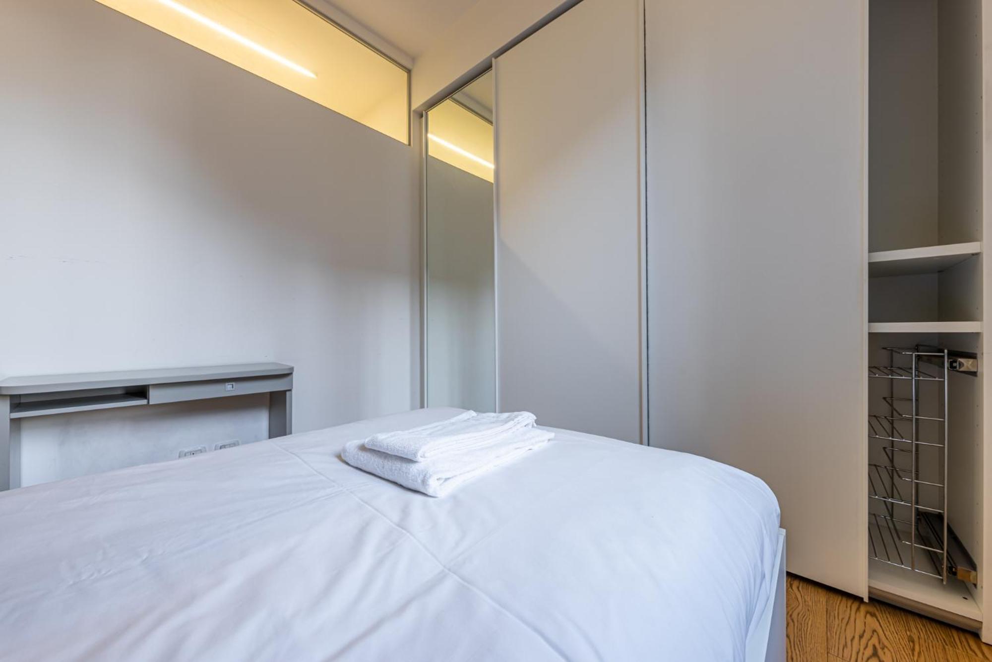 Pr Curt Apt Apartment *